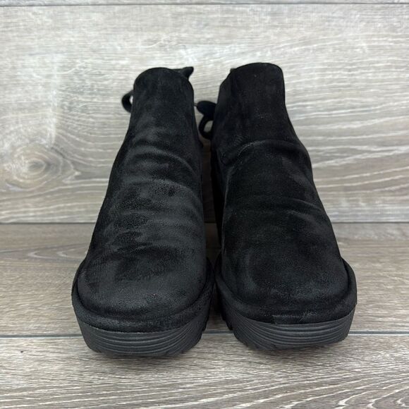 Fly London Yebi Black Suede Women’s Size 8.5/EU 39 Wrap Wedge Ankle Bootie - Picture 2 of 11